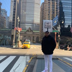 Meet your Posher, Juan manuel